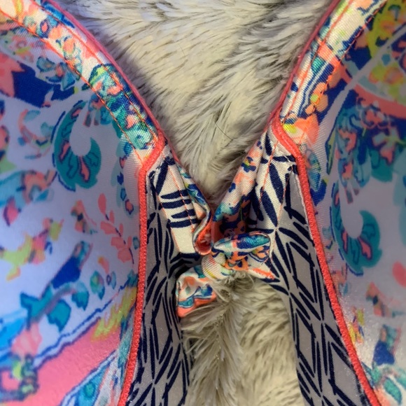 Victoria’s Secret Adjustable Padded Bra - Picture 2 of 5